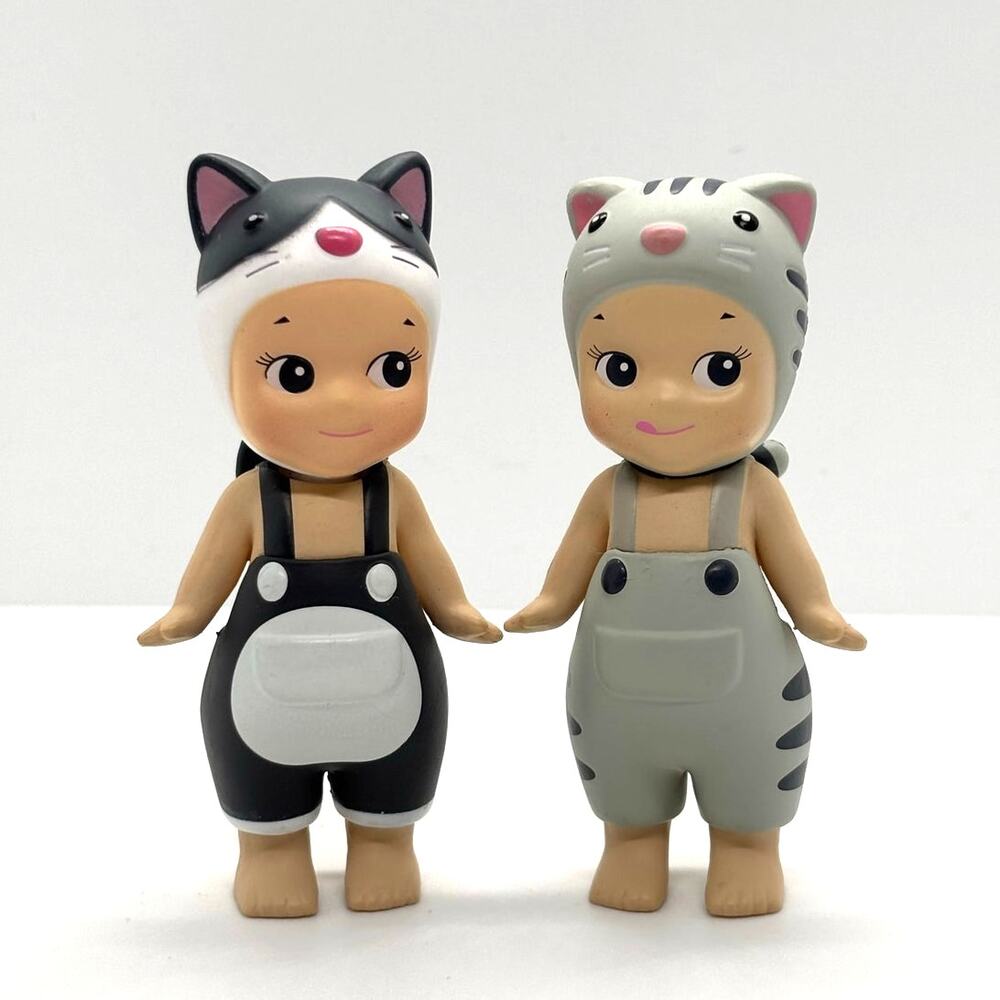 2 New Unbranded Kewpie/Angel Mini Figures, Silver Tabby & Tuxedo Cats, Open Box